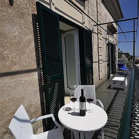 Sleeps 7 Pool Air Con Wifi *