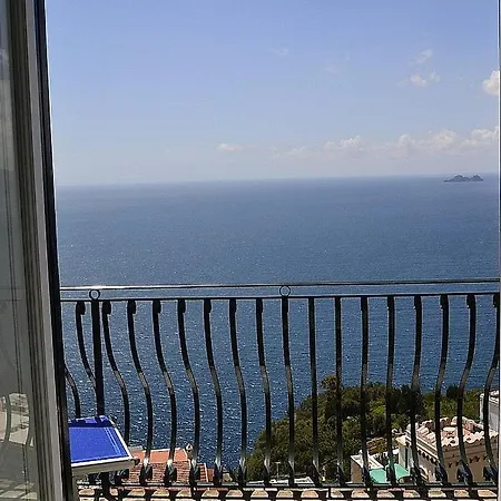 Sleeps 7 Pool Air Con Wifi Villa Praiano