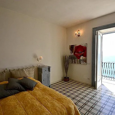 Sleeps 7 Pool Air Con Wifi
